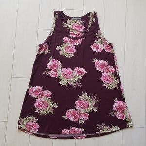 Never worn Stitchfix floral sleeveless shirt